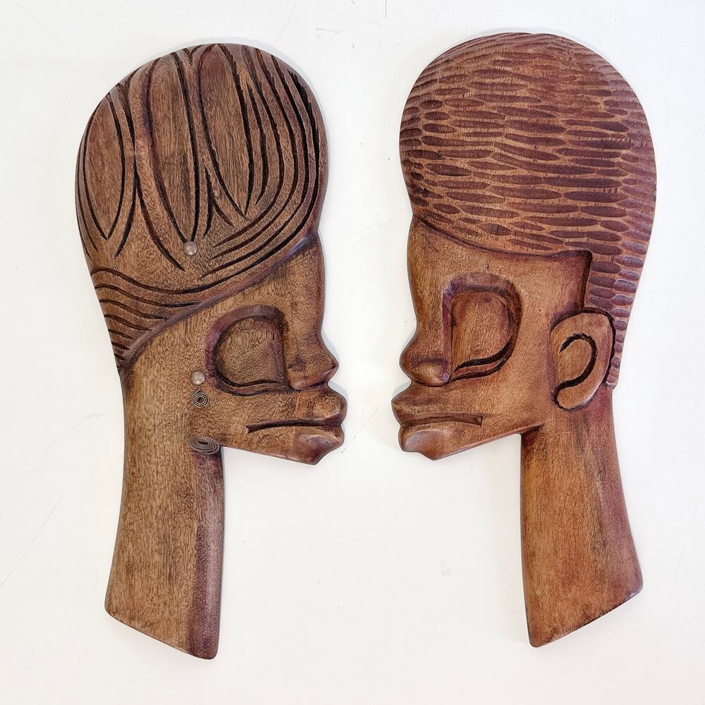 VTG AFRICAN WOMAN AND MAN TRIBAL PROFILE WOOD CARVING WALL HANGING ART PLAQUES